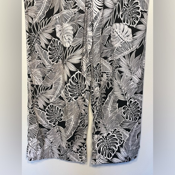 Anne Carson Linen and Rayon Wide Leg Floral Black and White Boho Pants Sz Large - Picture 3 of 8